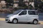 Toyota Yaris Verso 2003 года
